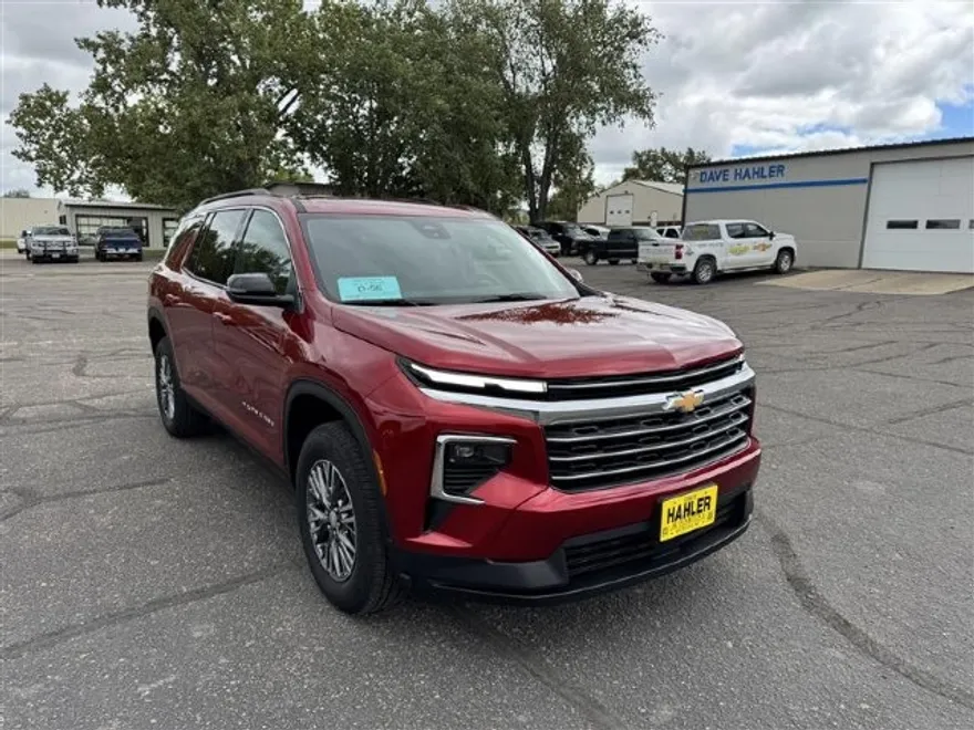 2026 Chevrolet Traverse photo 1