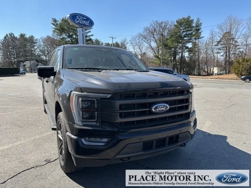 2023 Ford F-150 Lariat photo 1