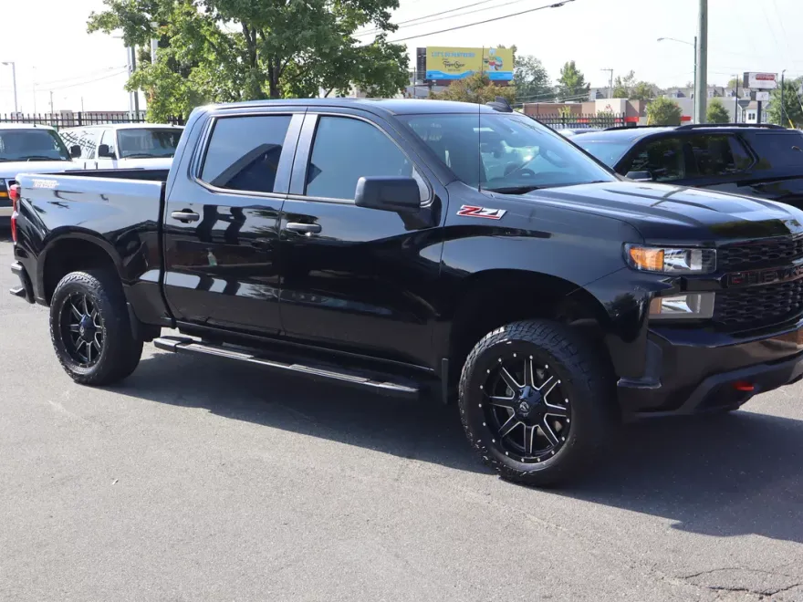2021 Chevrolet Silverado 1500 Custom Trail Boss photo 1