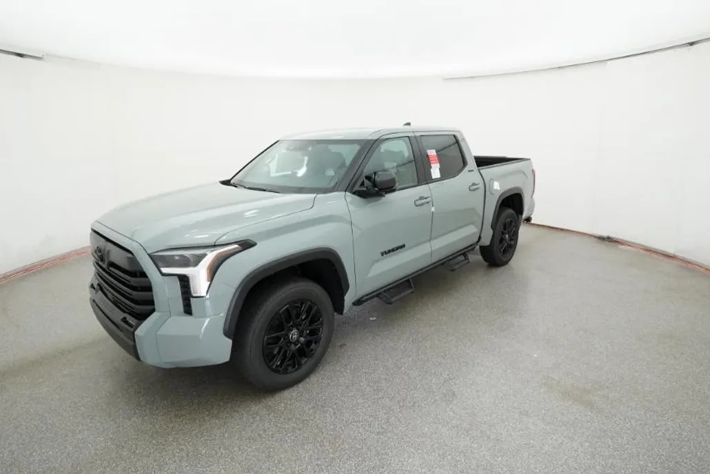 2026 Toyota Tundra Limited CrewMax photo 1