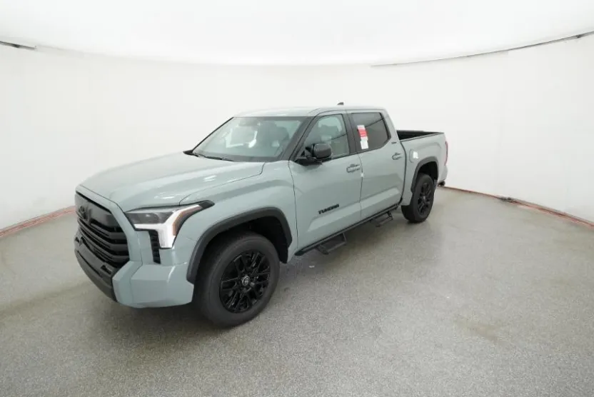 2026 Toyota Tundra Limited CrewMax photo 1