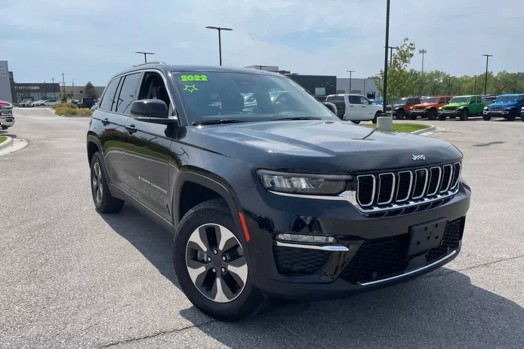 2022 Jeep Cherokee Limited 4xe photo 1