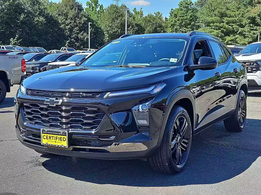 2024 Chevrolet Trax ACTIV photo 1