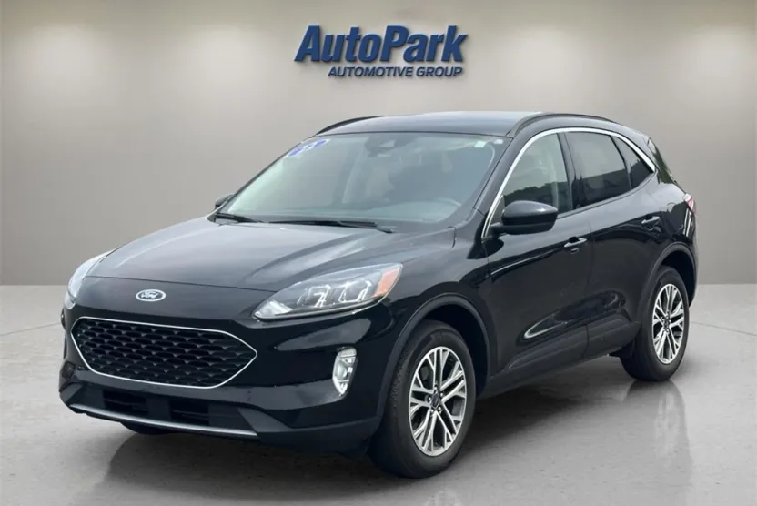 2022 Ford Escape SEL photo 1