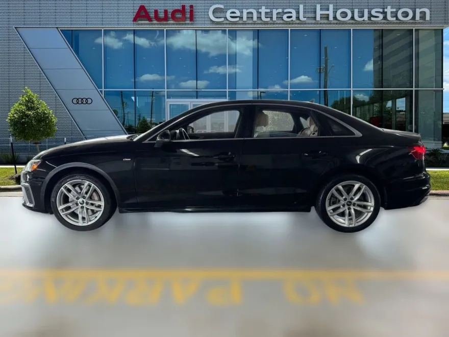 2021 Audi A4 S line Premium Plus photo 1