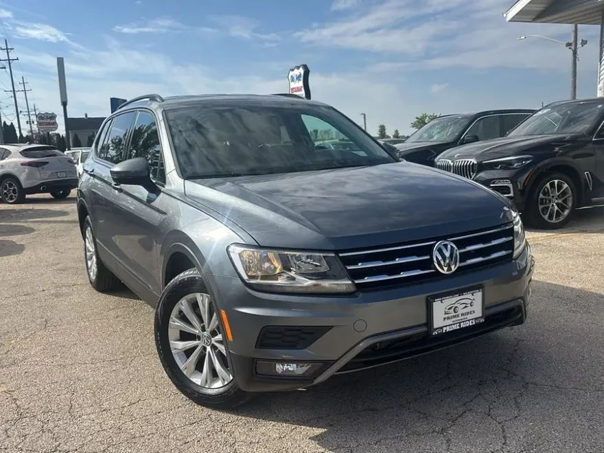 2018 Volkswagen Tiguan S photo 1