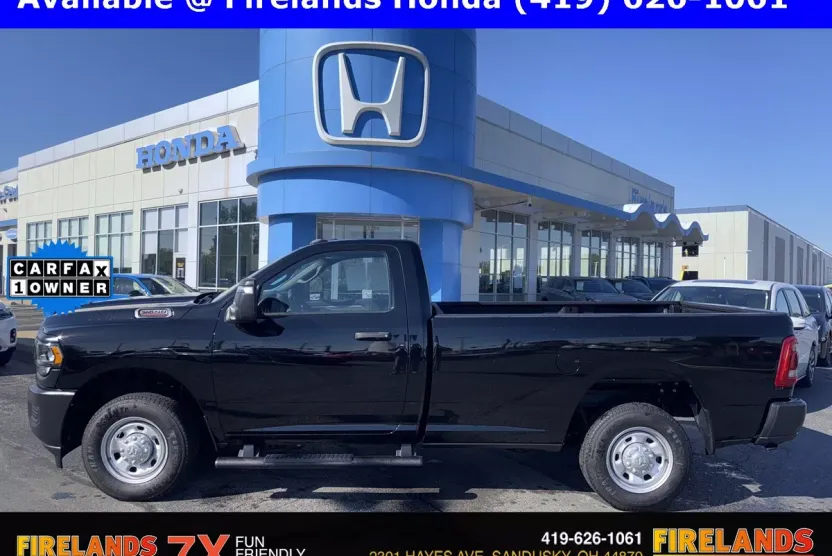2024 Ram 2500 Tradesman photo 1