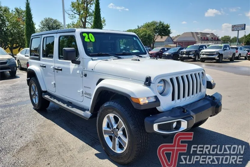 2020 Jeep Wrangler Unlimited Sahara photo 1