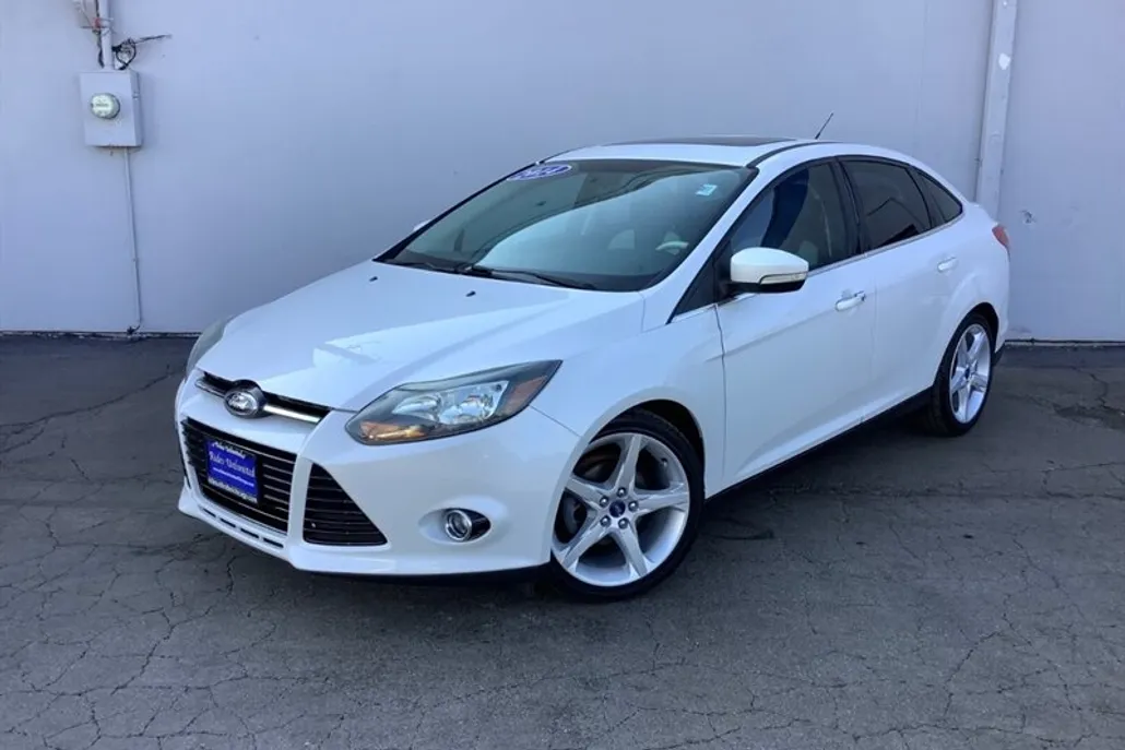 2014 Ford Focus Titanium photo 1
