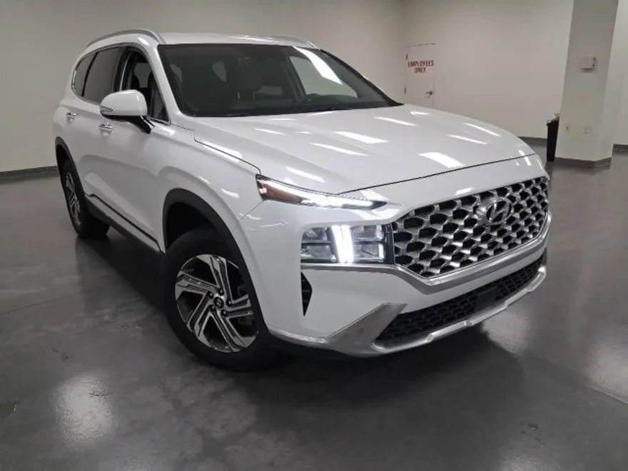2022 Hyundai Santa Fe SEL photo 1