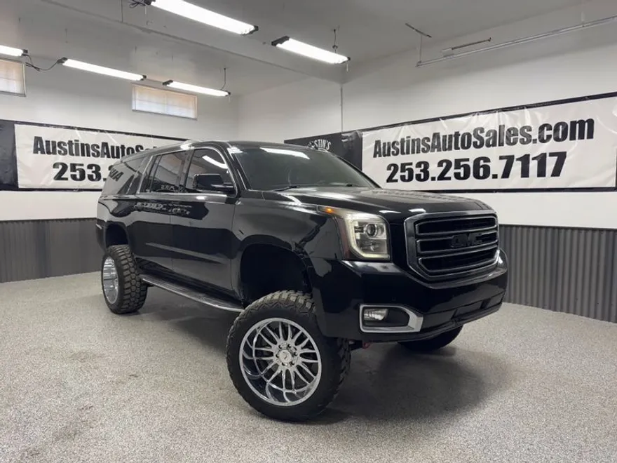 2017 Gmc Yukon XL SLT photo 1