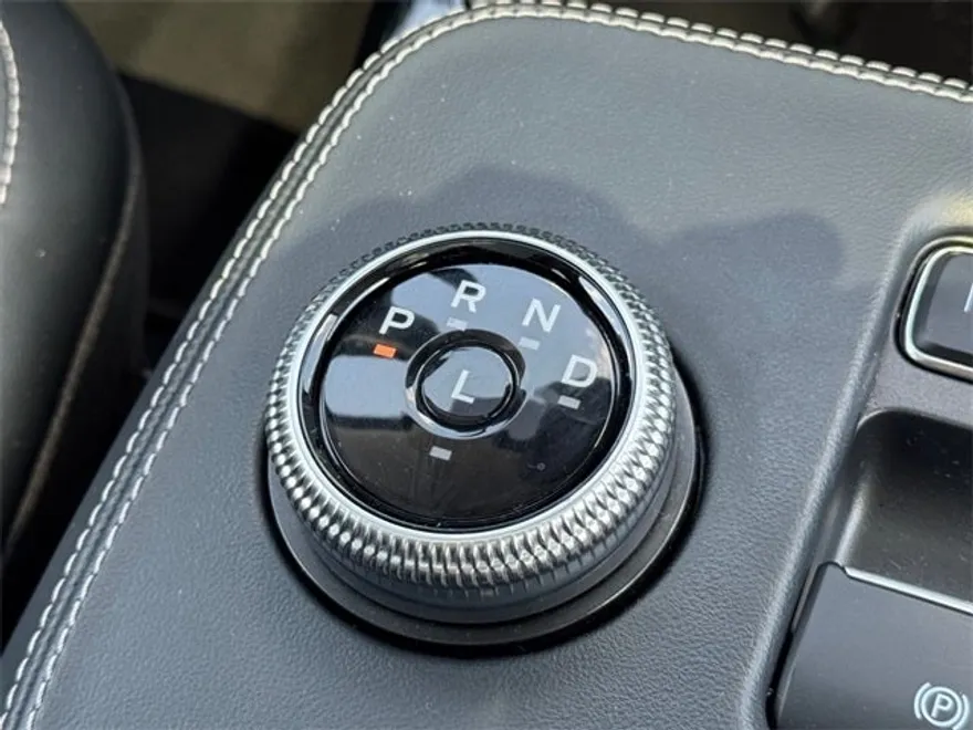 2021 Ford Mustang Mach-E Premium photo 19