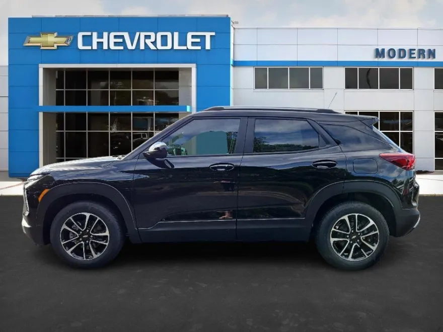 2026 Chevrolet Trailblazer LT photo 1