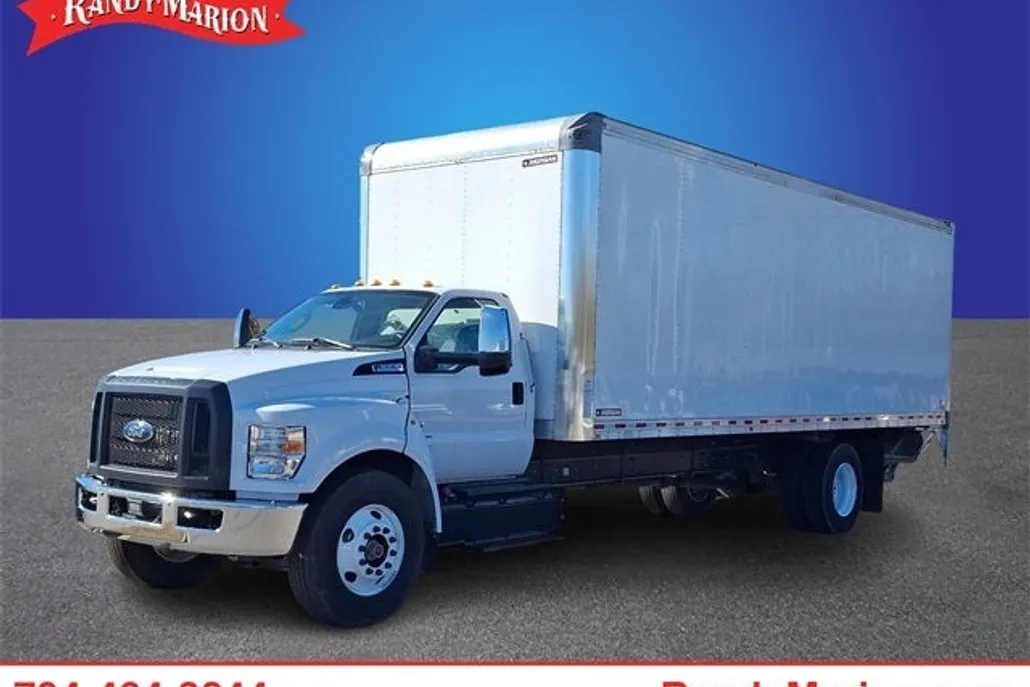 2023 Ford F-650 photo 1