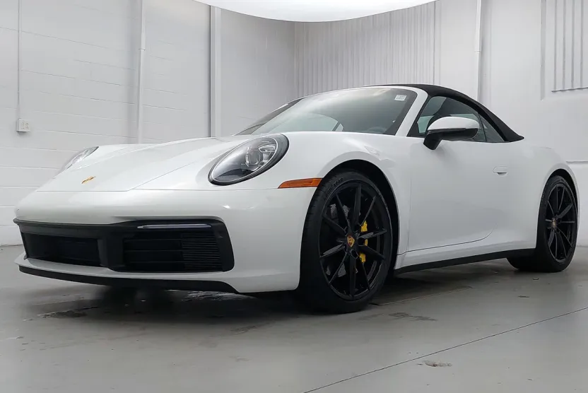 2024 Porsche 911 S photo 1