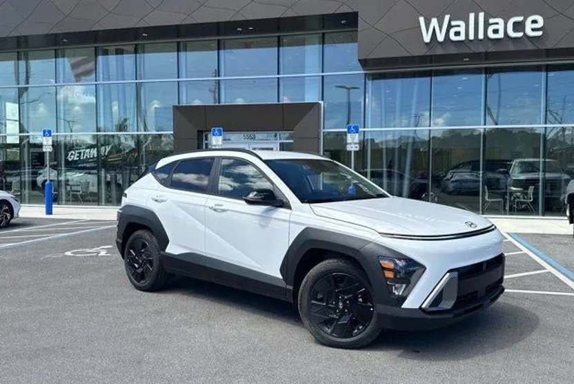 2026 Hyundai Kona SEL photo 1