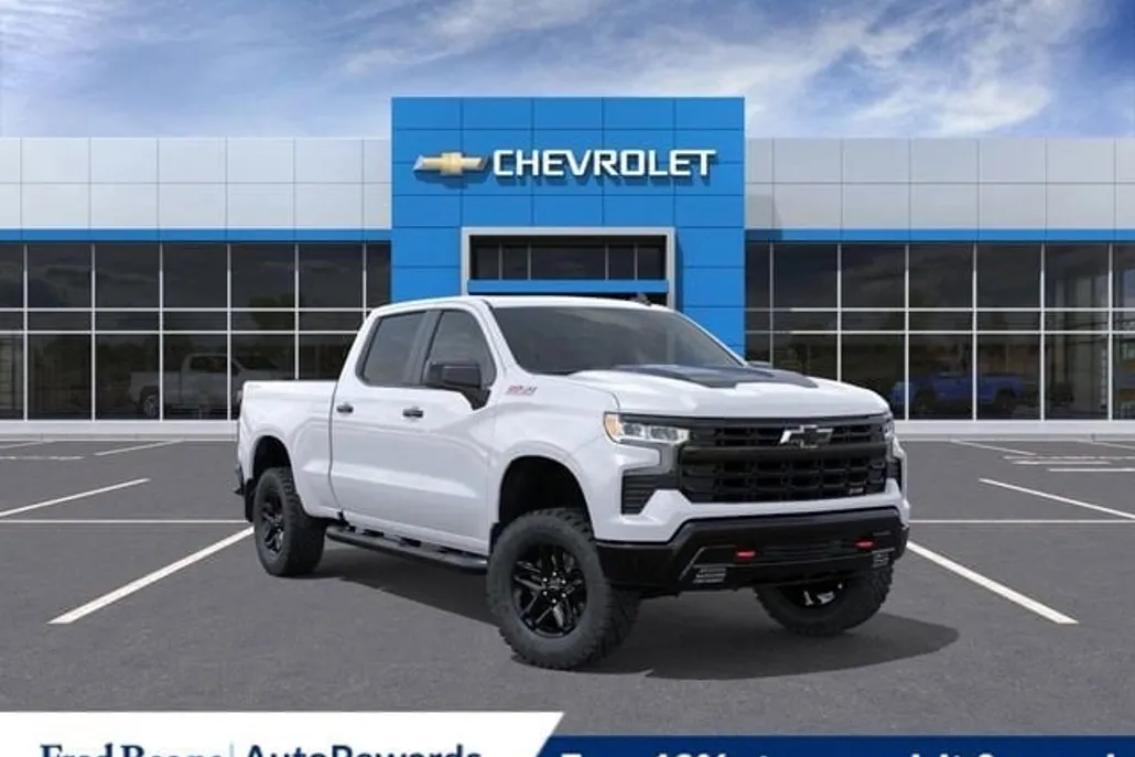 2026 Chevrolet Silverado 1500 LT Trail Boss photo 1