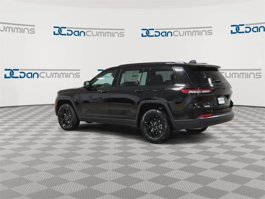 2025 Jeep Grand Cherokee Altitude X photo 1