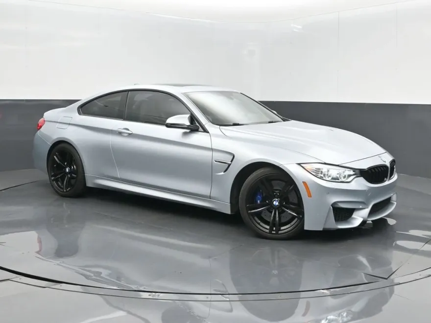 2016 Bmw M4 4-Series photo 1