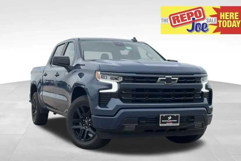 2024 Chevrolet Silverado 1500 RST photo 1