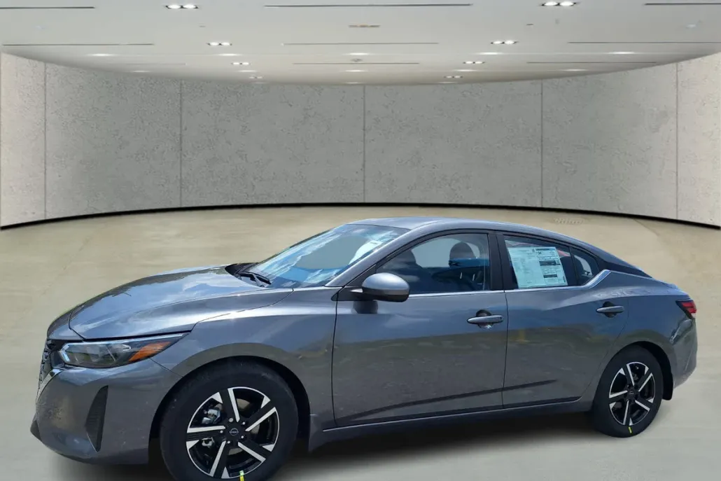 2025 Nissan Sentra SV photo 1