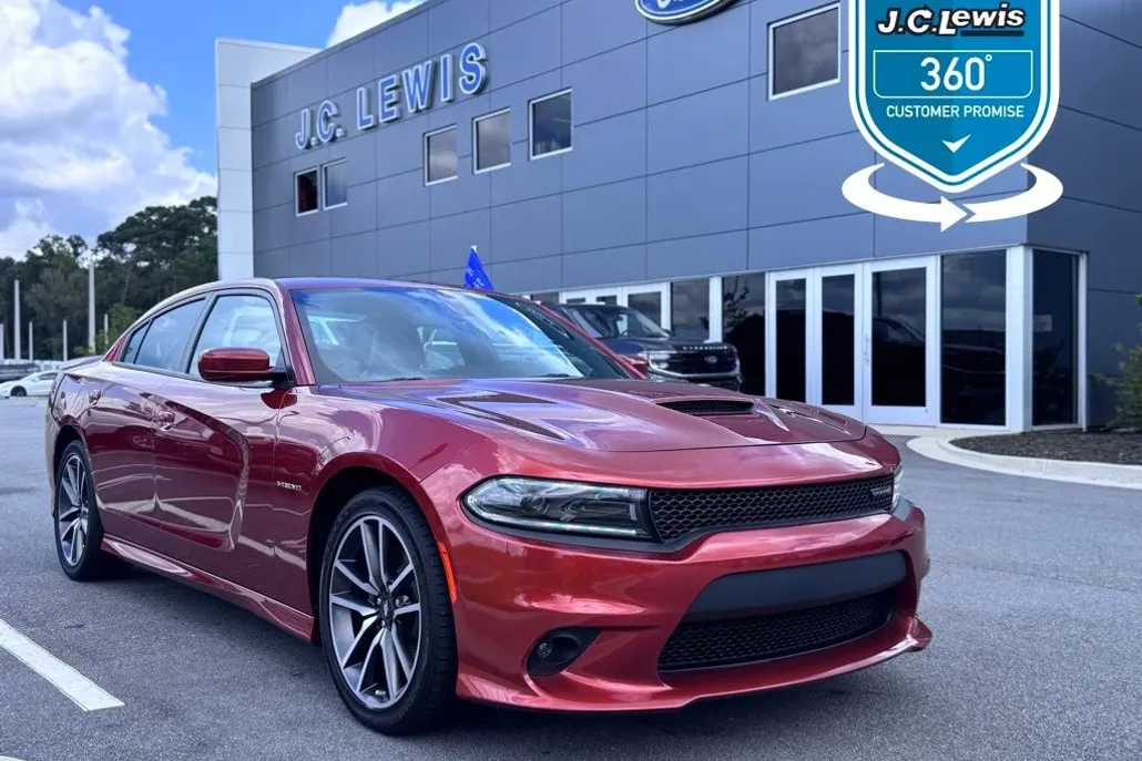 2022 Dodge Charger R/T photo 1