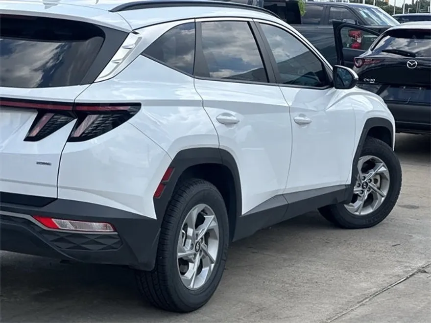 2023 Hyundai Tucson SEL photo 1