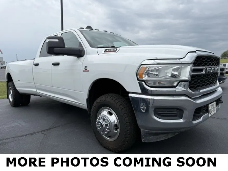 2023 Ram 3500 Tradesman photo 1