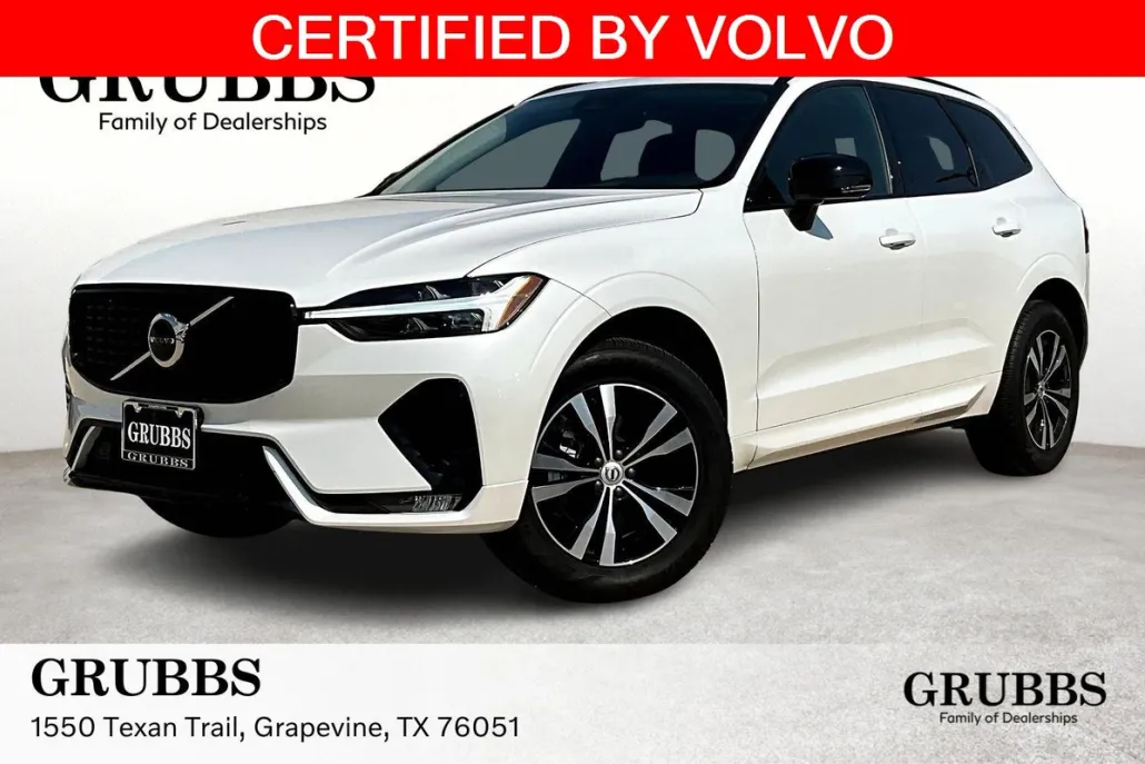 2025 Volvo XC60 Core photo 1