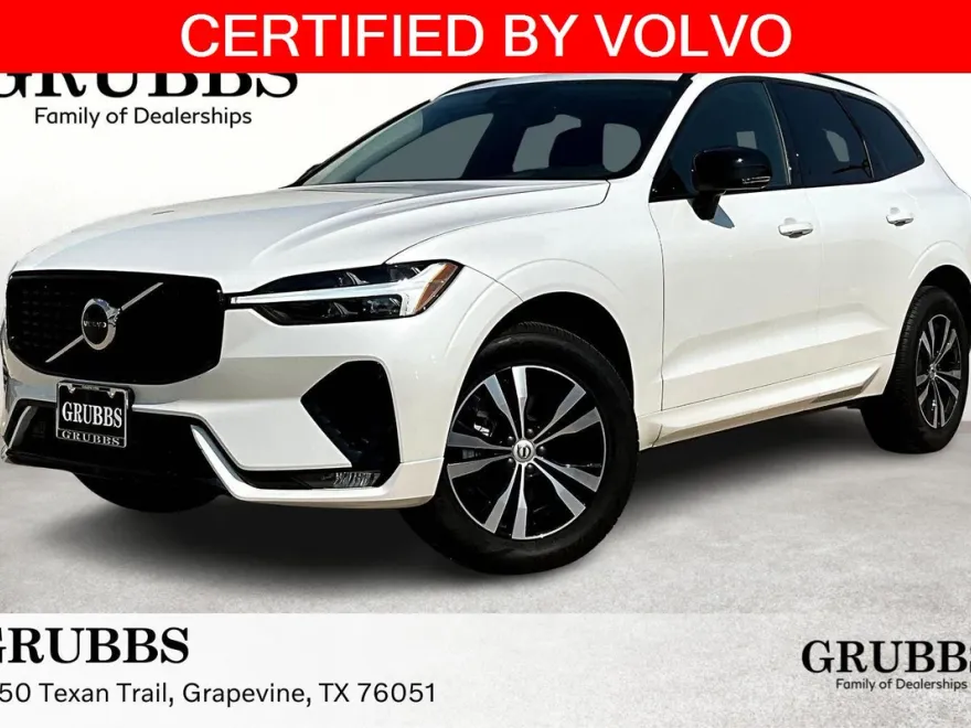 2025 Volvo XC60 Core photo 1