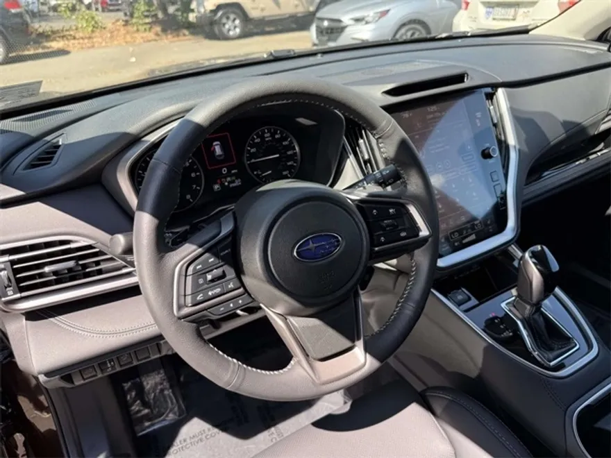 2025 Subaru Outback Limited XT photo 1
