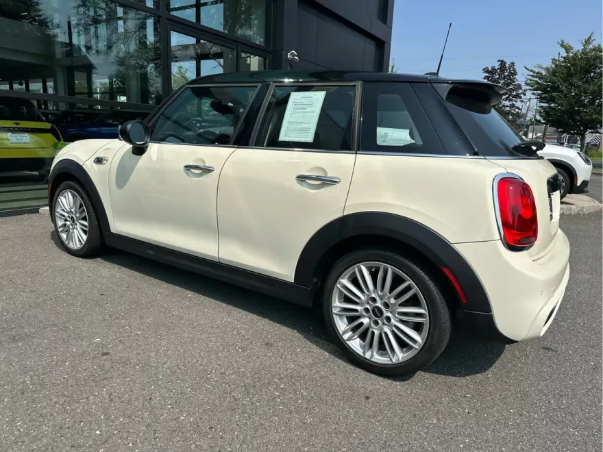 2018 Mini Cooper 4 Door Hardtop S photo 1