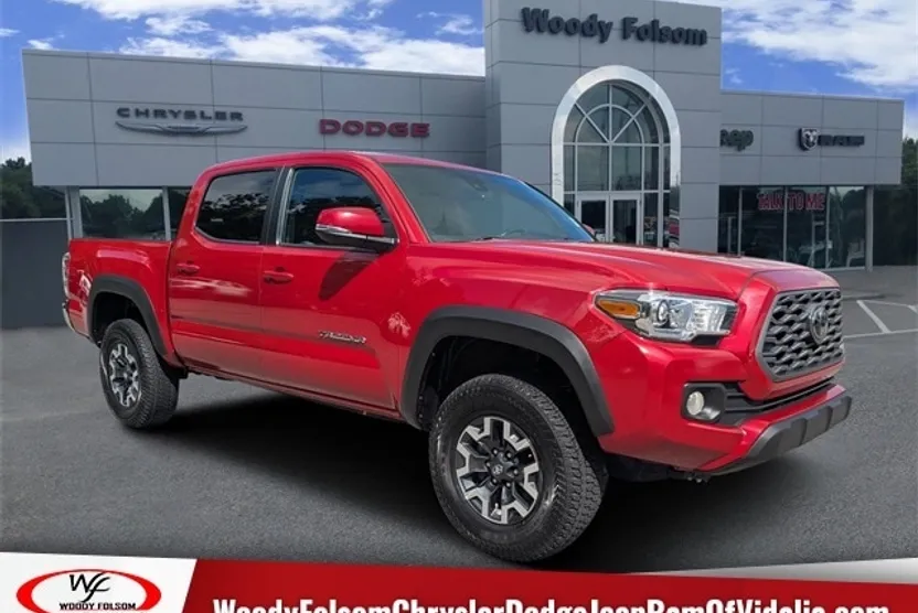 2023 Toyota Tacoma SR5 photo 1