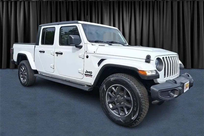 2021 Jeep Gladiator Rubicon photo 1