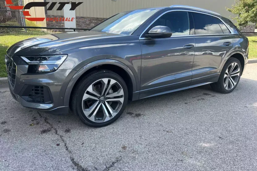 2019 Audi Q8 Premium Plus photo 1