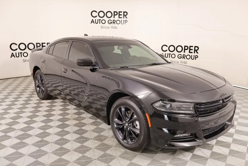 2023 Dodge Charger SXT photo 1