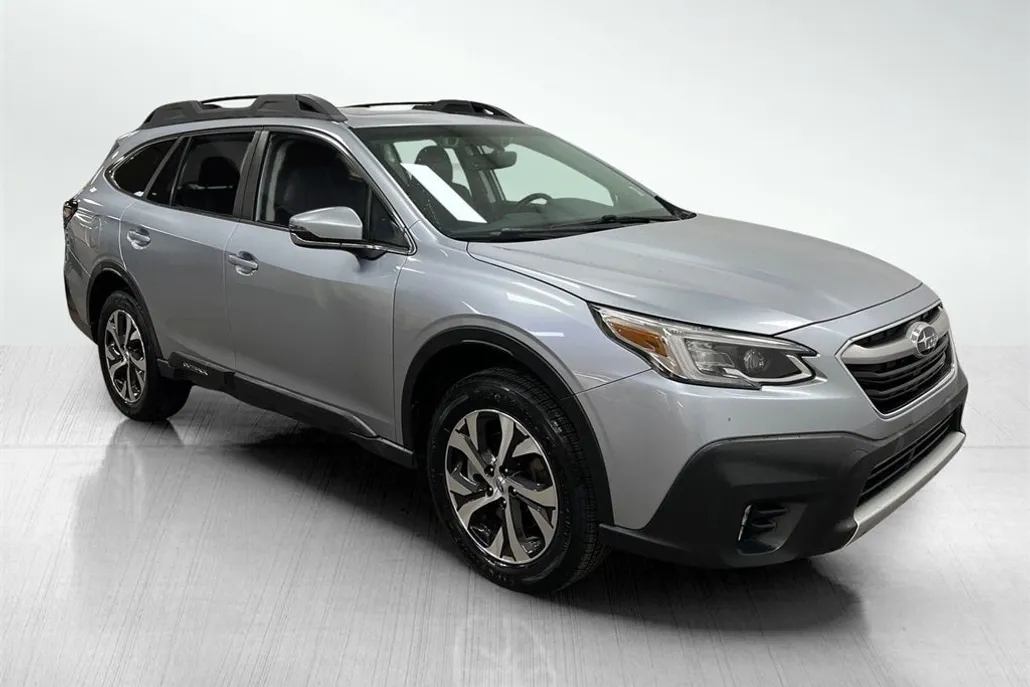 2020 Subaru Outback Limited photo 1