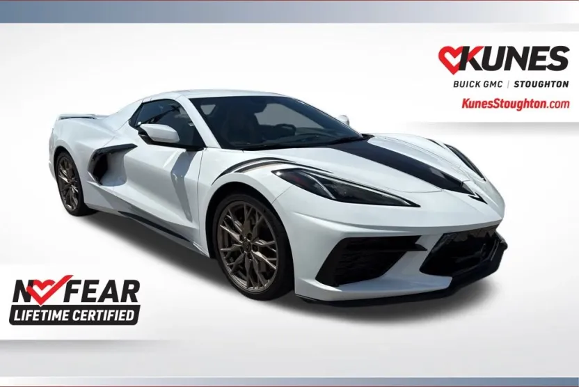 2024 Chevrolet Corvette Stingray 3LT photo 1