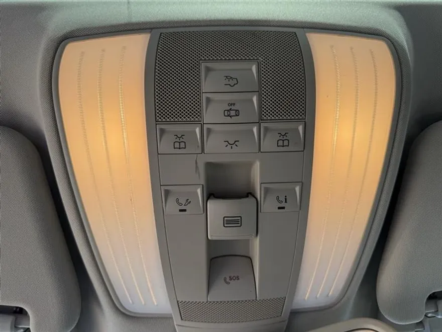 2015 Mercedes Benz E 350 photo 27