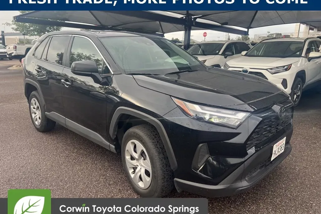2024 Toyota RAV4 LE photo 1
