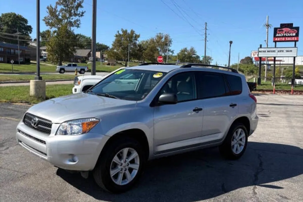 2008 Toyota RAV4 Base photo 1