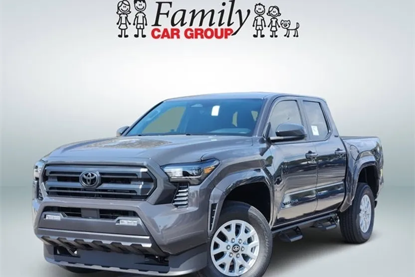 2025 Toyota Tacoma SR5 photo 1