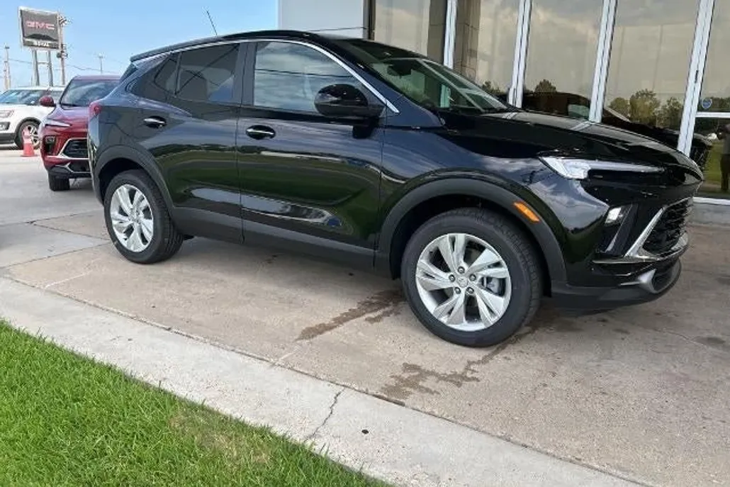 2026 Buick Encore GX Preferred photo 1
