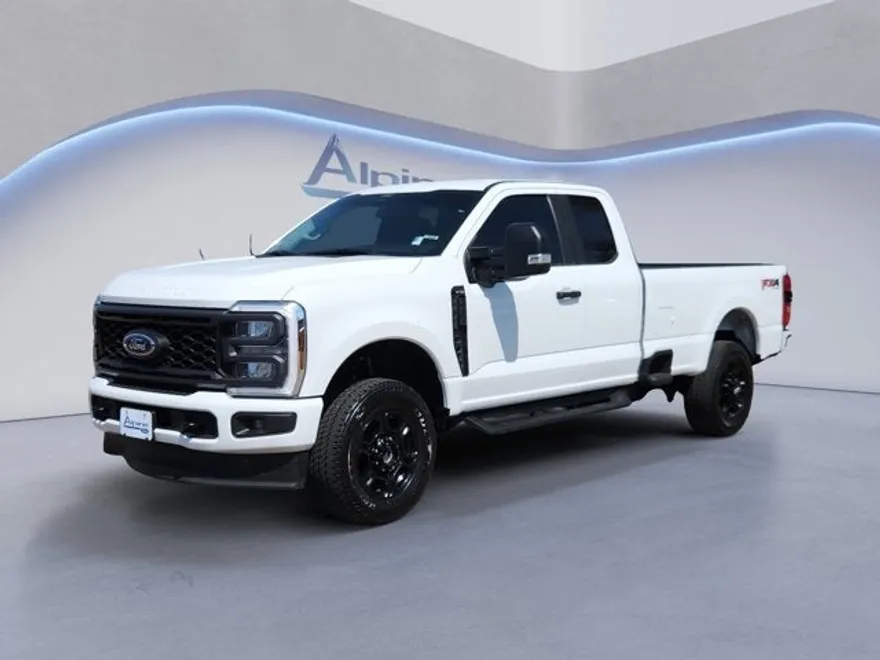 2024 Ford F-250 photo 1