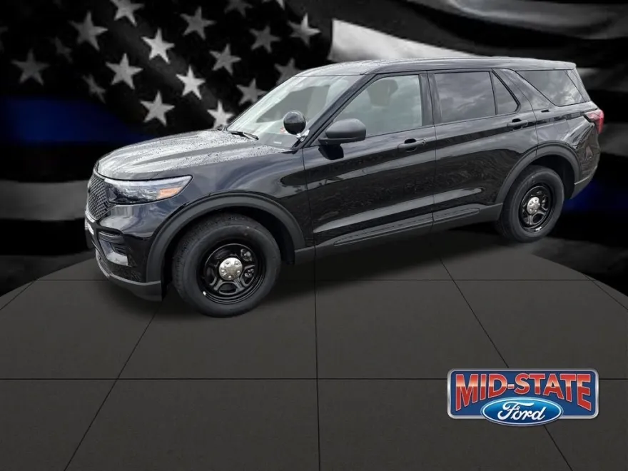 2025 Ford Explorer photo 1
