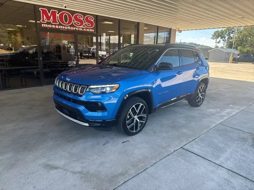 2024 Jeep Compass Limited photo 1