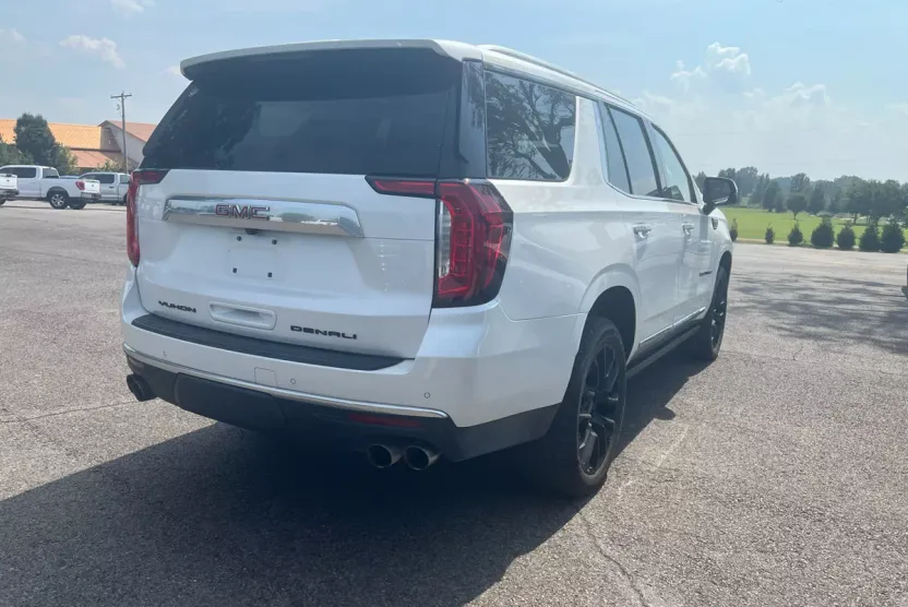 2023 Gmc Yukon Denali photo 1