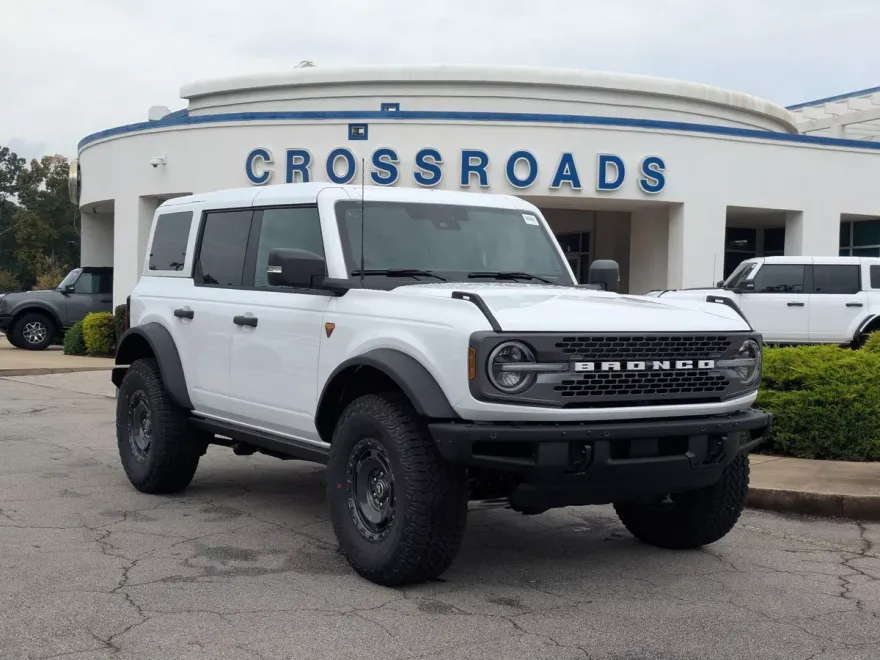 2025 Ford Bronco Badlands photo 1