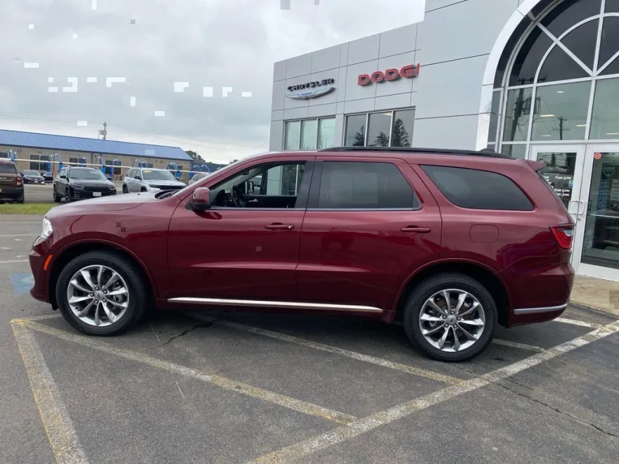 2022 Dodge Durango SXT photo 1