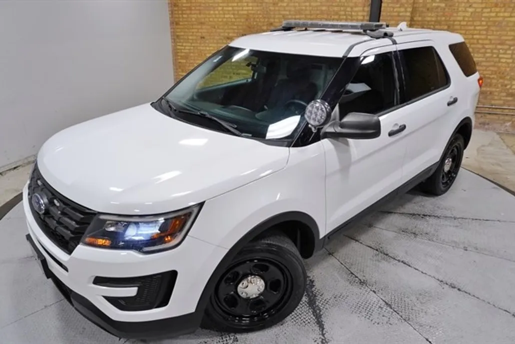 2017 Ford Explorer photo 1